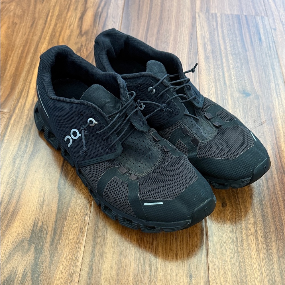 On Running Women’s Black and Gray Athletic Shoes